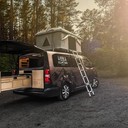 Кемпинг Escape Vans Малага